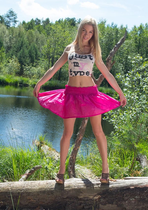 Мария, 19